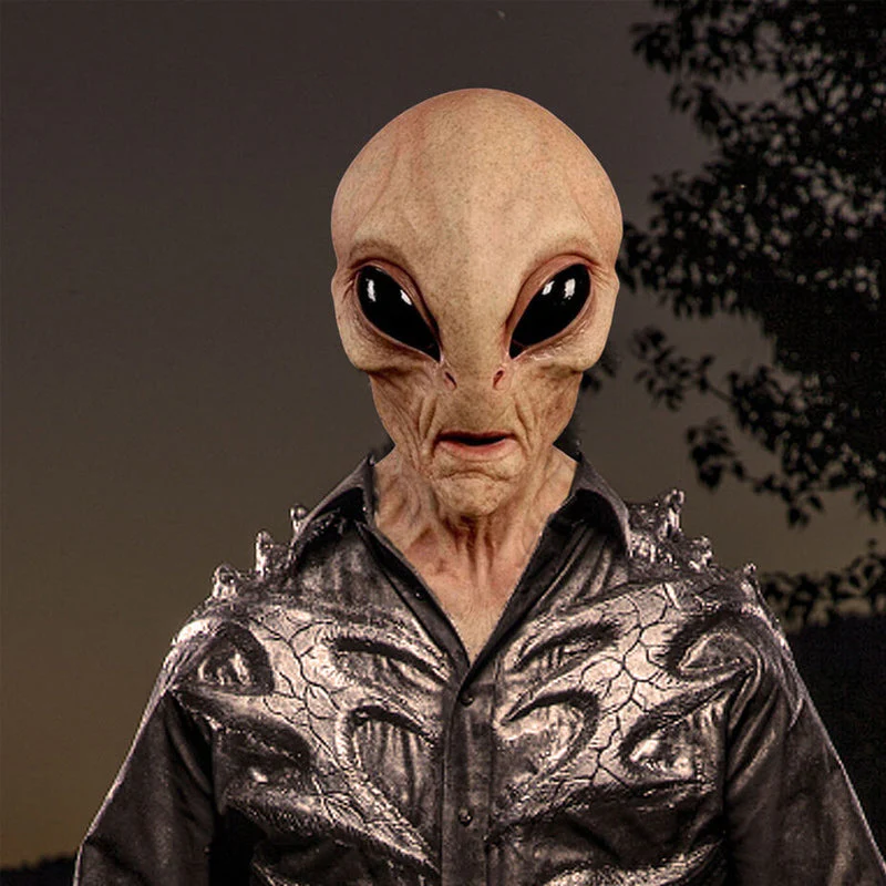 Alien Funny Face Cover - Image 5