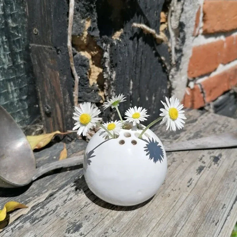 Resin Handmade Vase Flower Stone Table Decor - Image 3