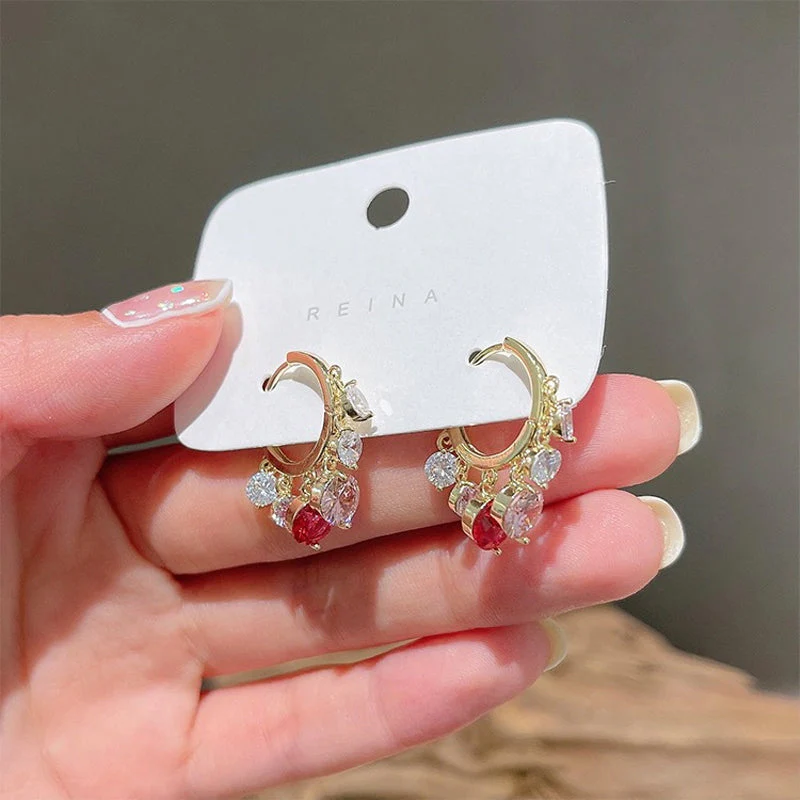 Shiny Diamon Drop Earrings - Image 3